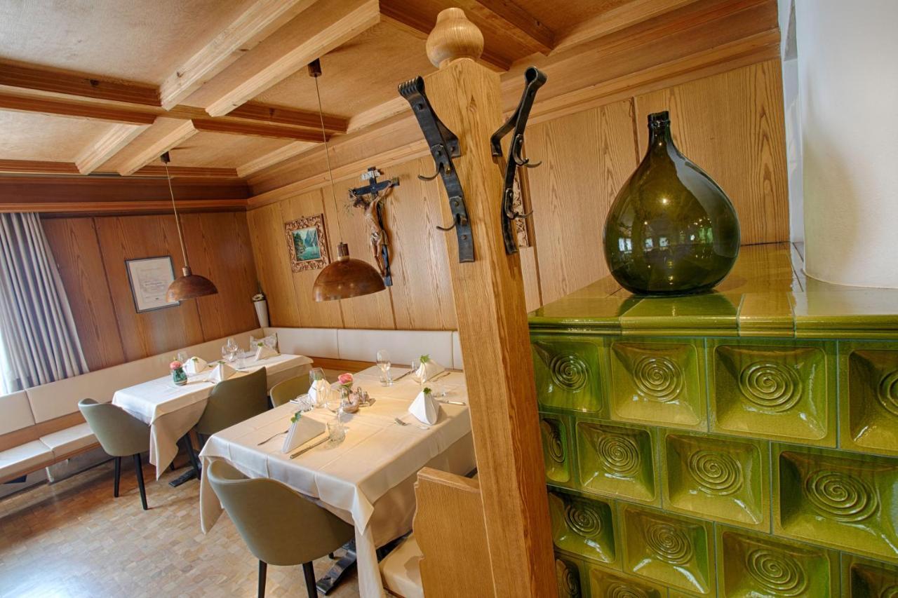 Hotel Lamm Naturns Exterior foto