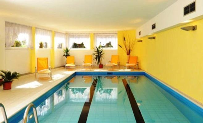 Hotel Lamm Naturns Exterior foto